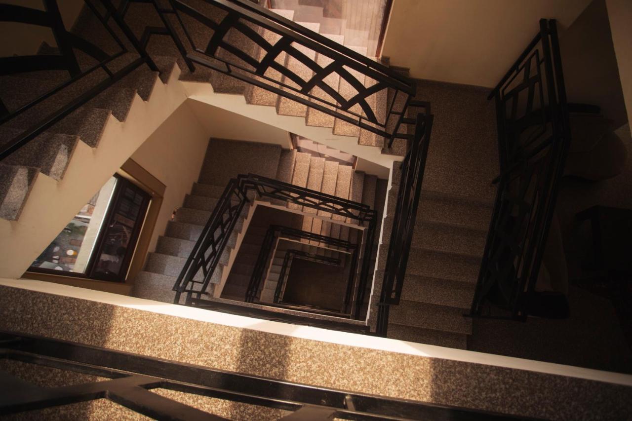 Hotel Irise Кобулети Екстериор снимка