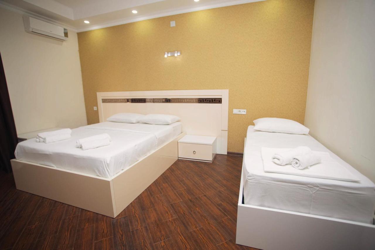 Hotel Irise Кобулети Екстериор снимка